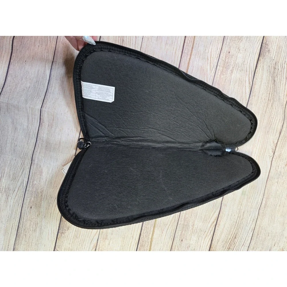 Bass Pro Pistol Rug Fits Single Handgun 13